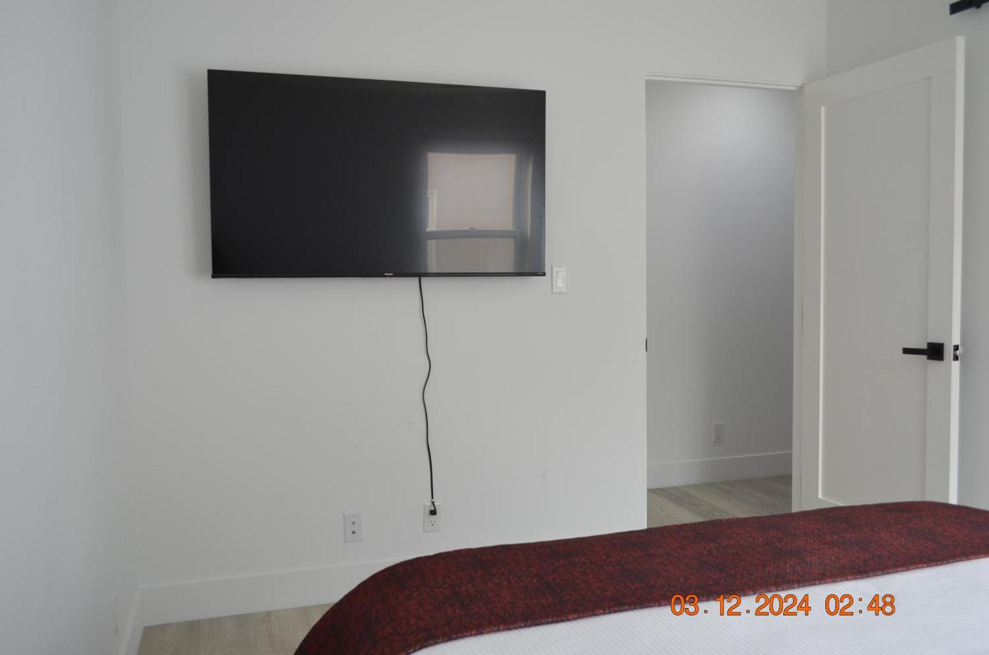 Dimond Abode Vacation Home #1 Oakland Dimond District Room photo
